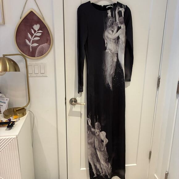 NWT Alice + Olivia Delora Renaissance Fresco Dress Sz 4 - Picture 2 of 13